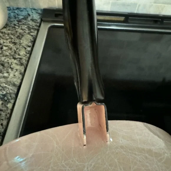 1950s Serendipity Pink and Black Spaghetti Enamel Frypan and Lid - Picture 5 of 8